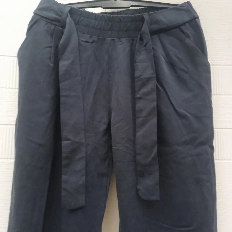 شلوار زنانه