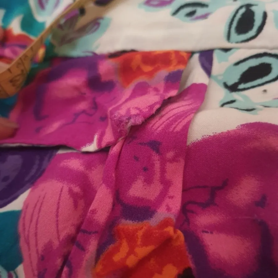 پیراهن دخترانه