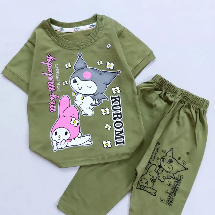 تیشرت شلوارک کرومی و شکوف