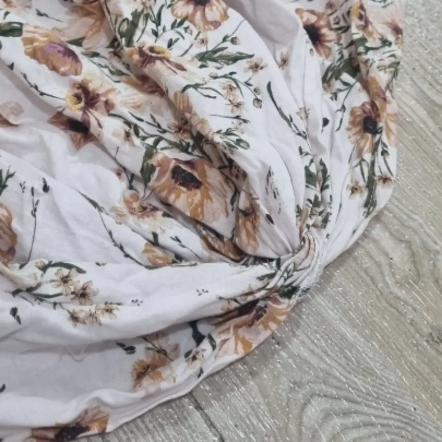 تی شرت با گره ی سرخود