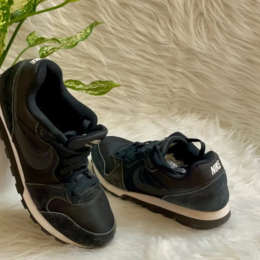 کتونی اصل نایکی سایز 40