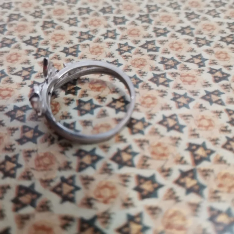 انگشتر پروانه ای نقره ای