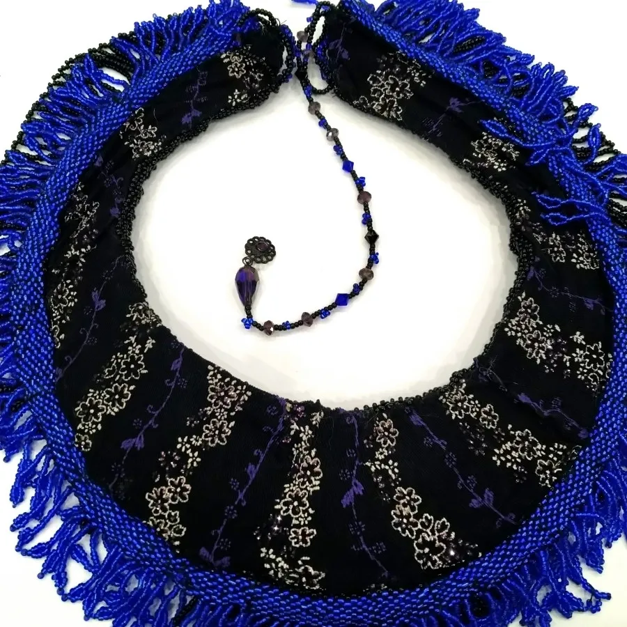 گردنبند بومی منجوقی