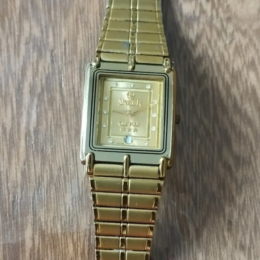 ساعت مچی مارک SWISTAR