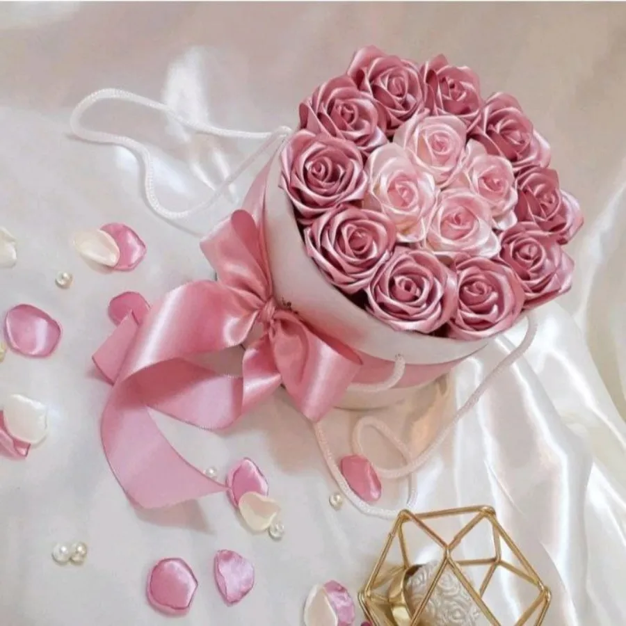 باکس هدیه گل رز