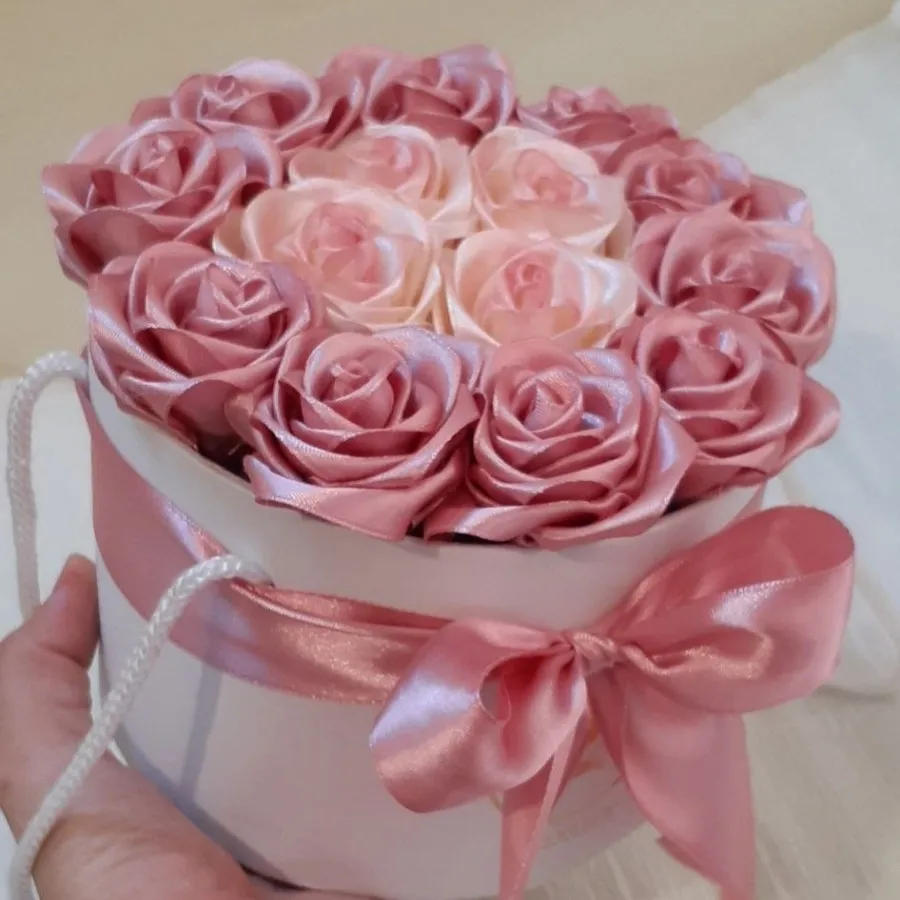 باکس هدیه گل رز