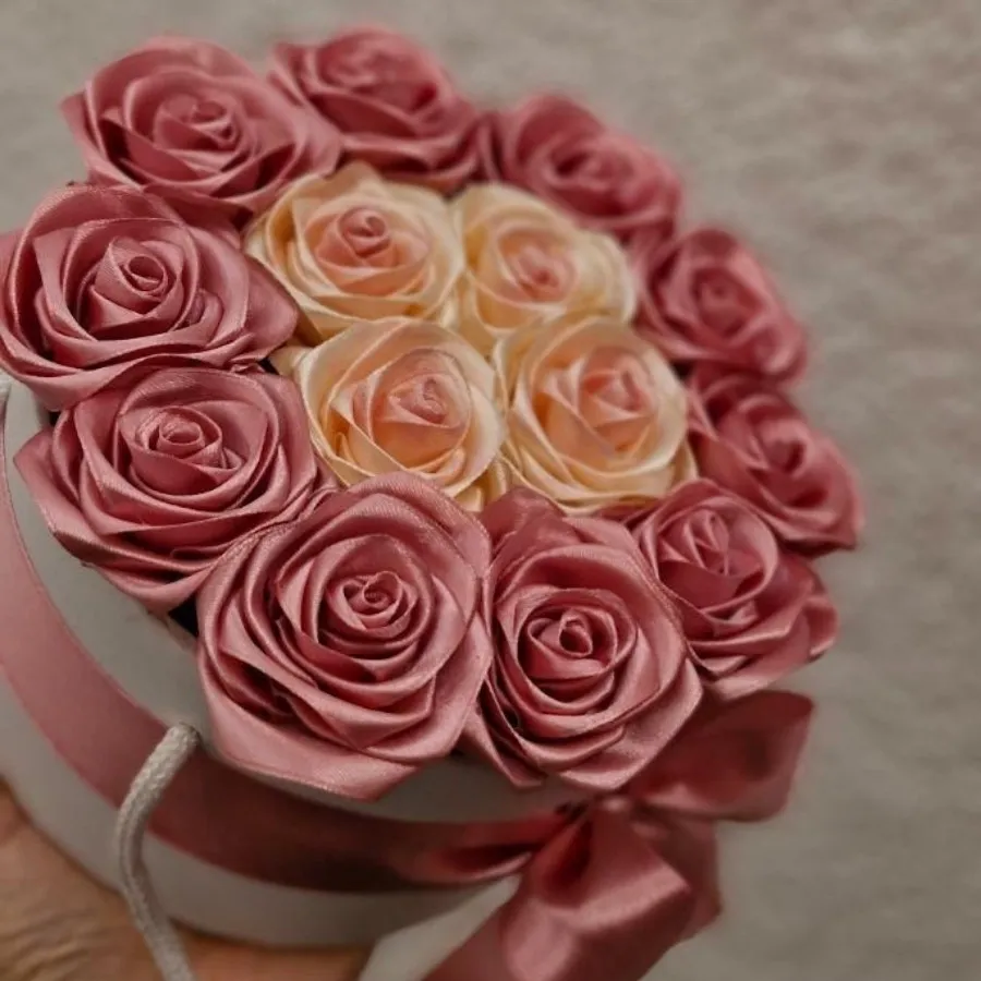 باکس هدیه گل رز