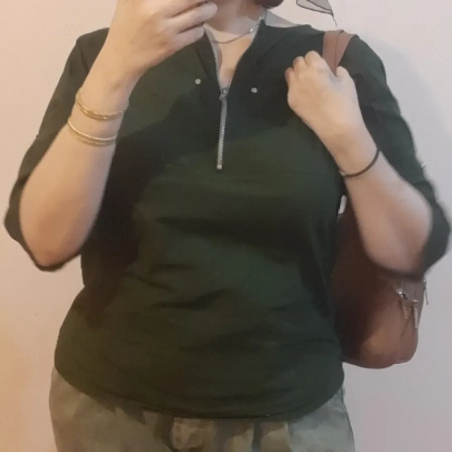 تونیک سبز تیره