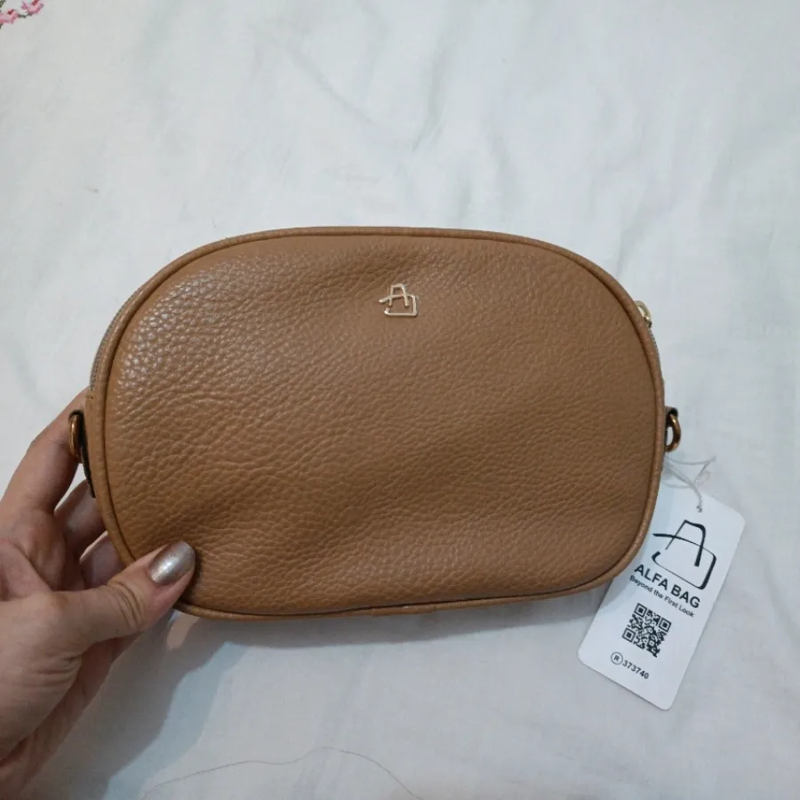 کیف چرم زنانه برند آلفا