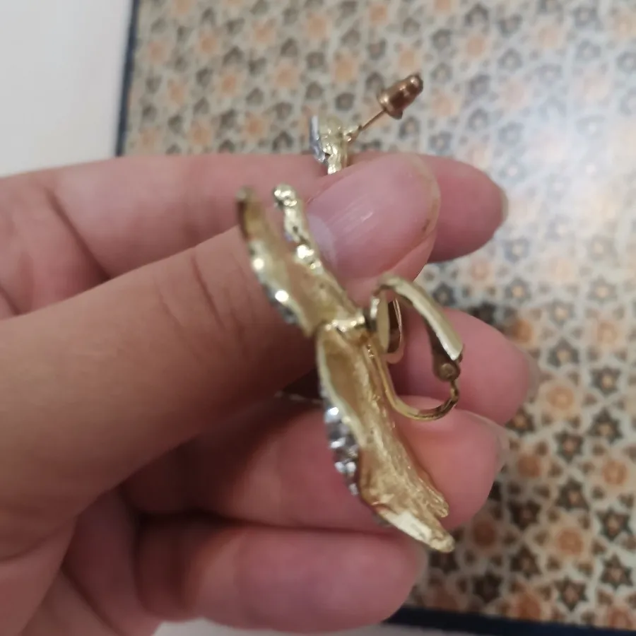 گوشواره خاص پروانه