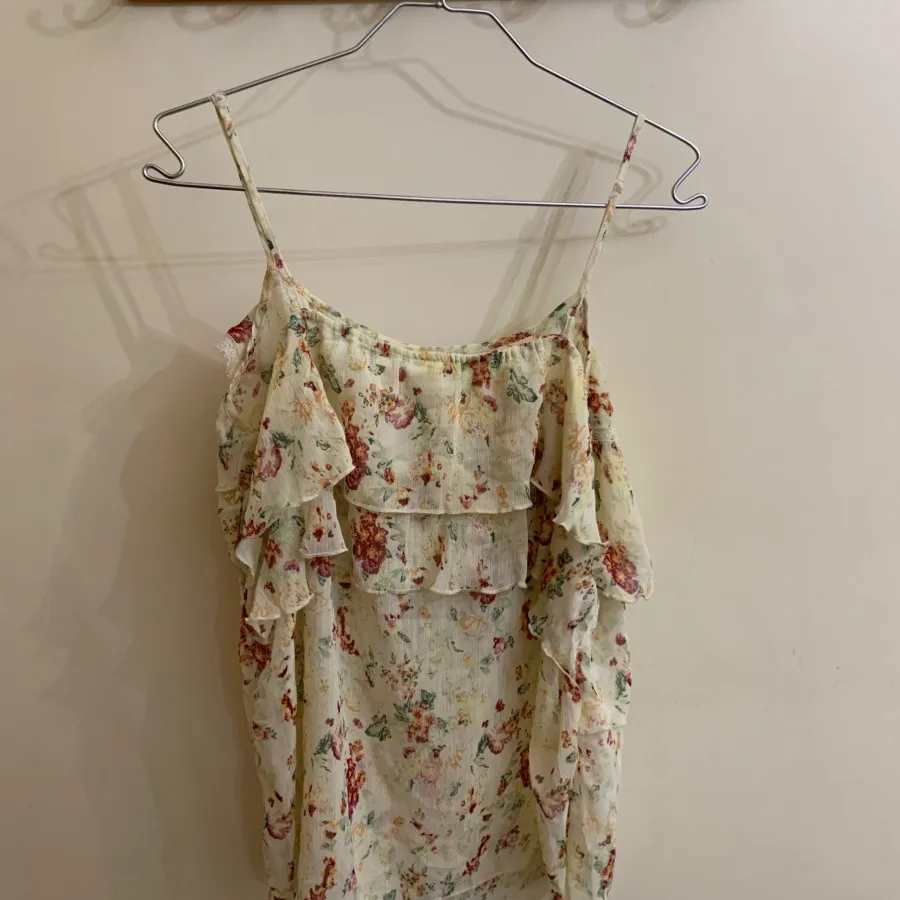 تاپ گلدار برند خارجی