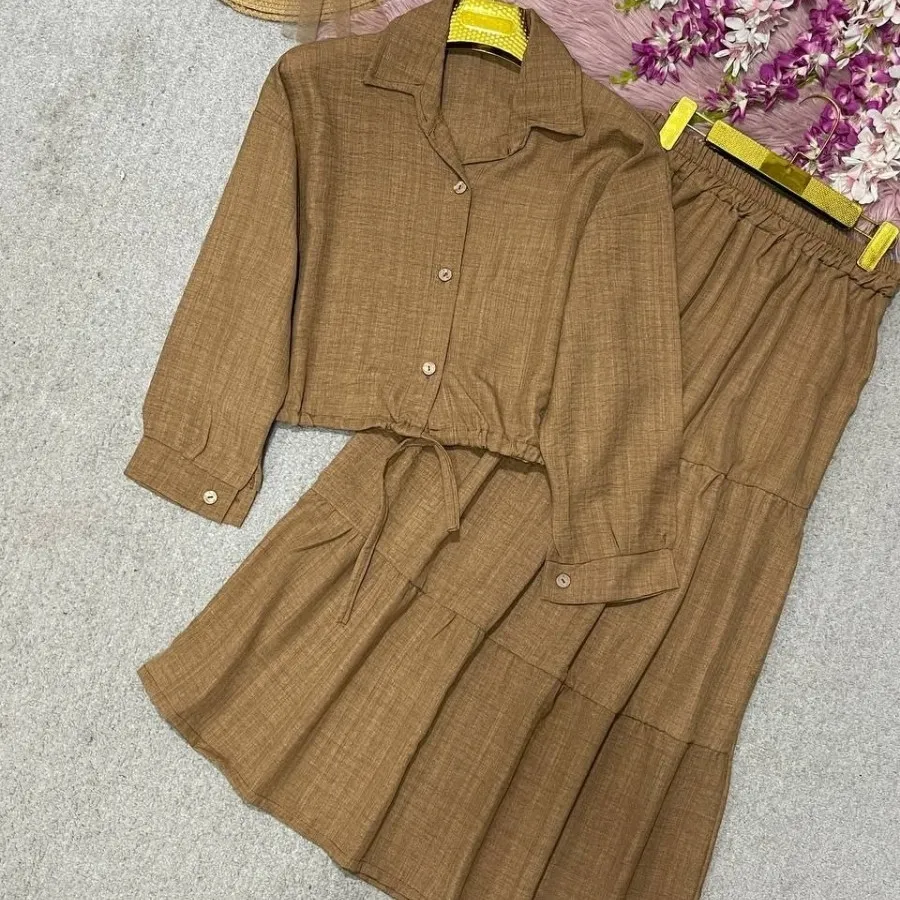 شومیز و دامن