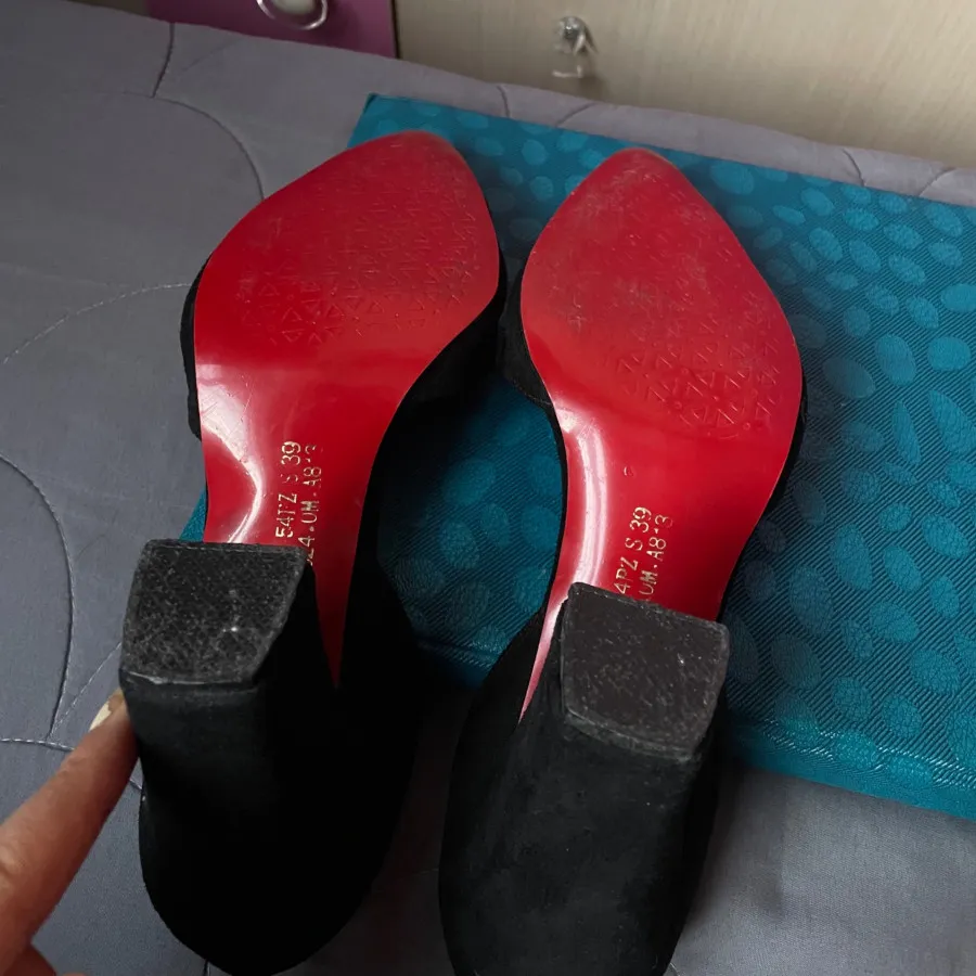 کفش پاشنه بلند جیر مشکی