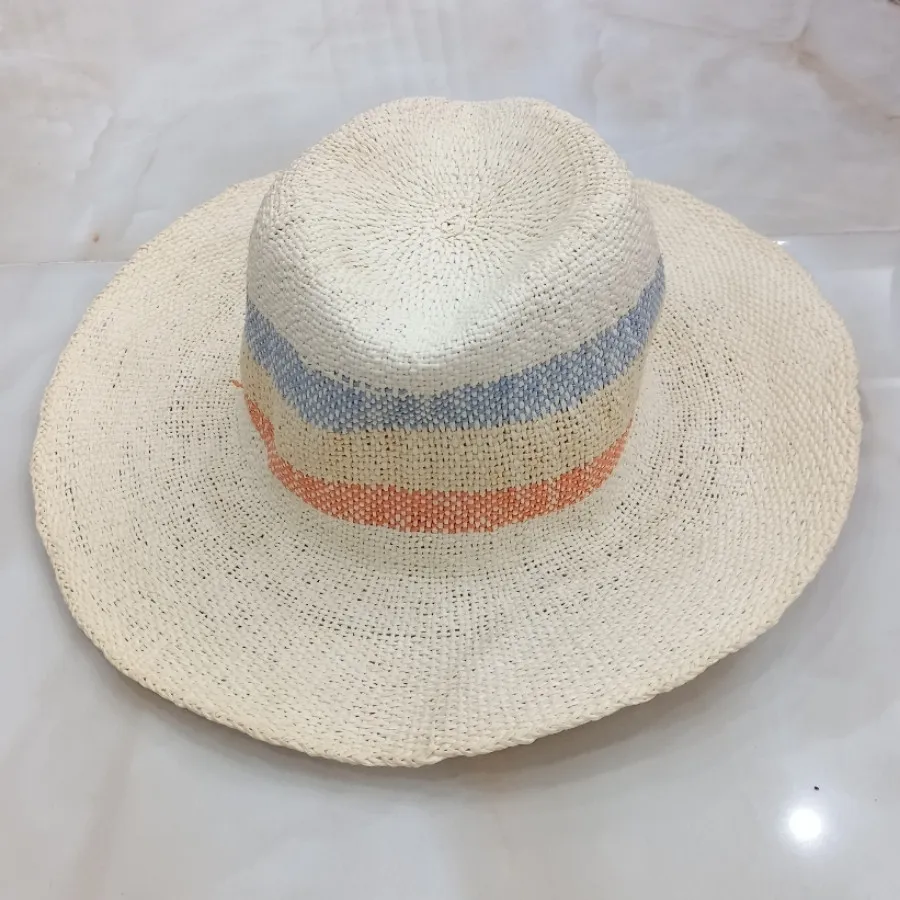 کلاه دخترانه