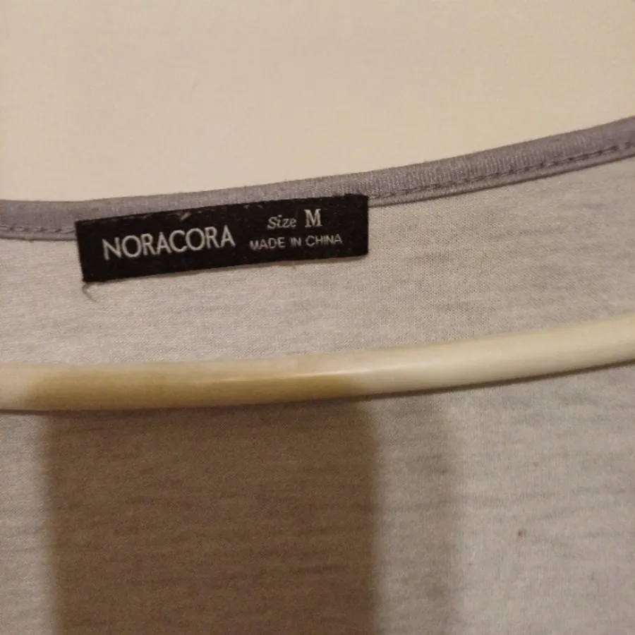 پیراهن یا مانتو