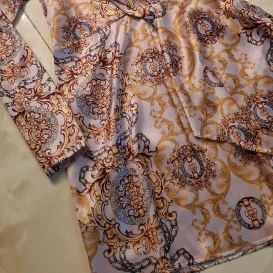 پیراهن دخترانه