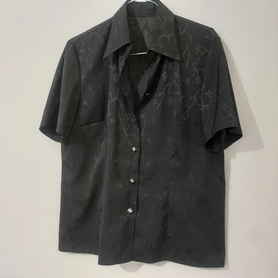 شومیز زنانه