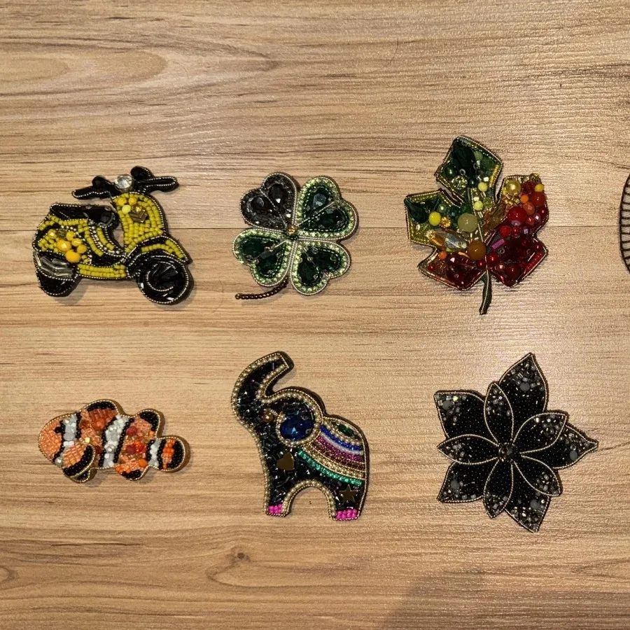 سنجاق سینه گلسینه دست ساز