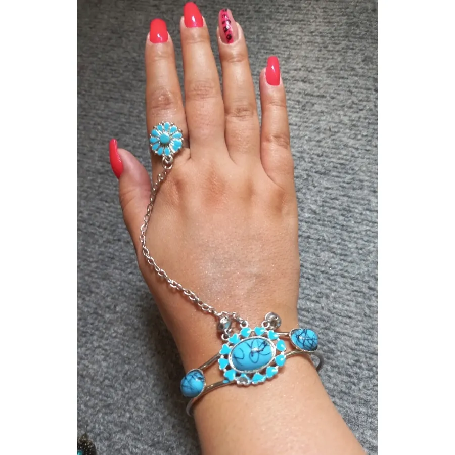 دستبند شیک و خاص