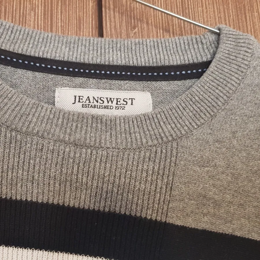 پولوشرت جین وست