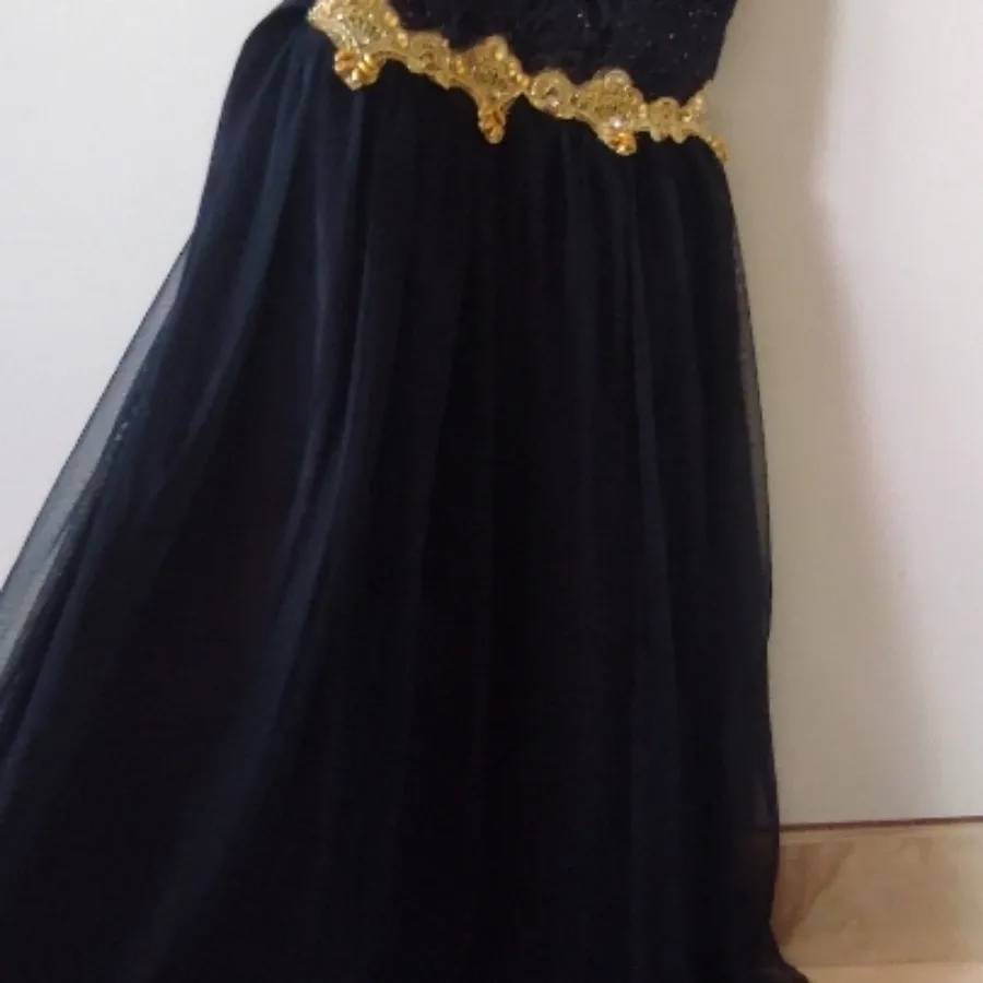 لباس جشنی دخترانه