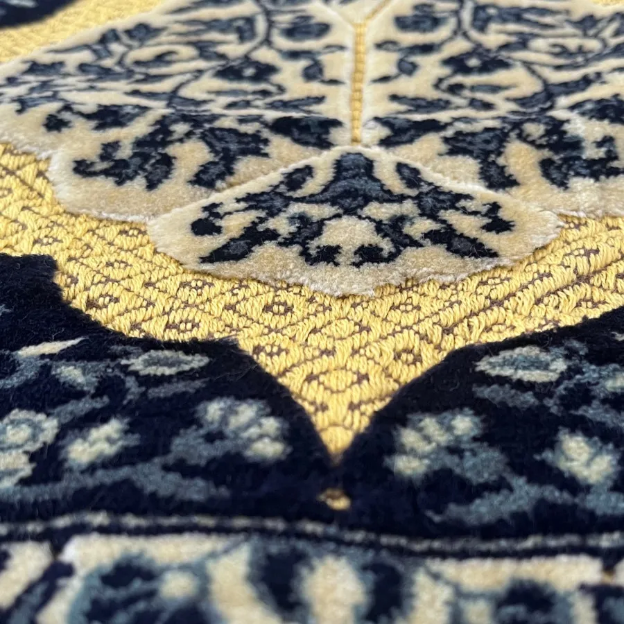 سجاده محراب دار نقش برجست