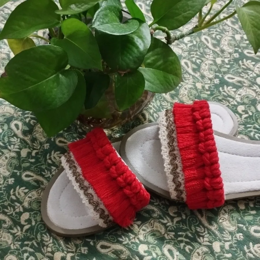 صندل مکرومه