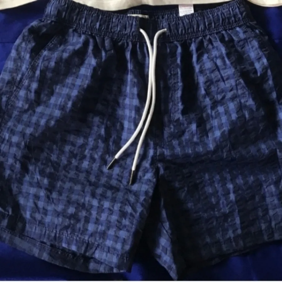 شلوارک ورزشی