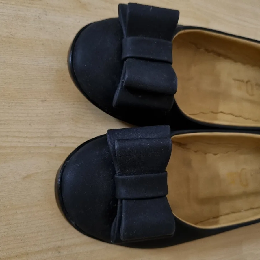 کفش بدون پاشنه تخت