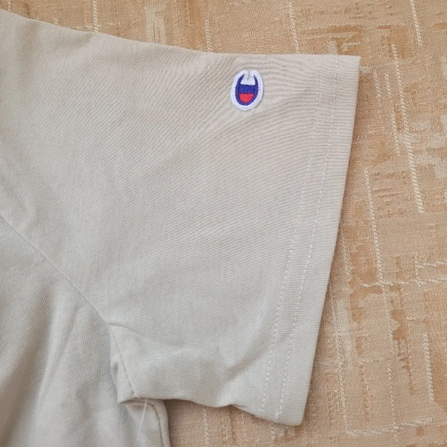 تی‌شرت چمپیون