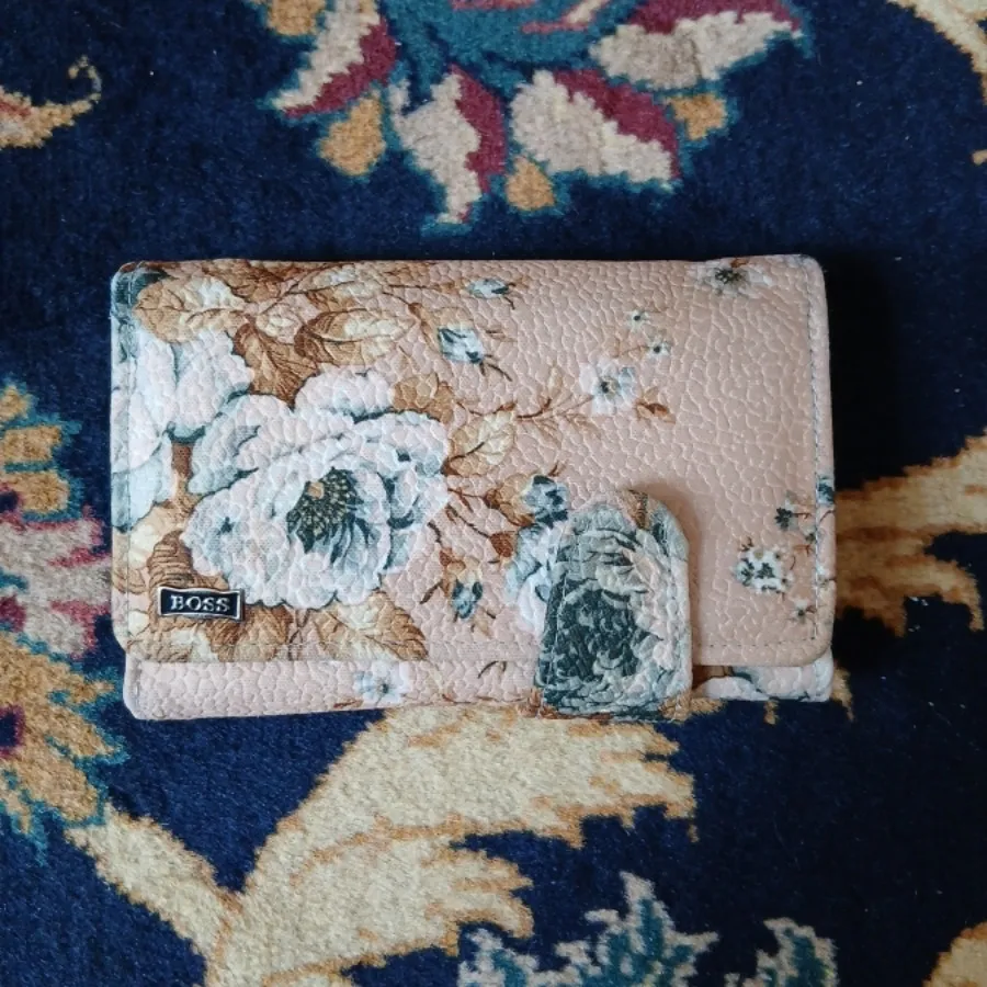 کیف پول زیبا