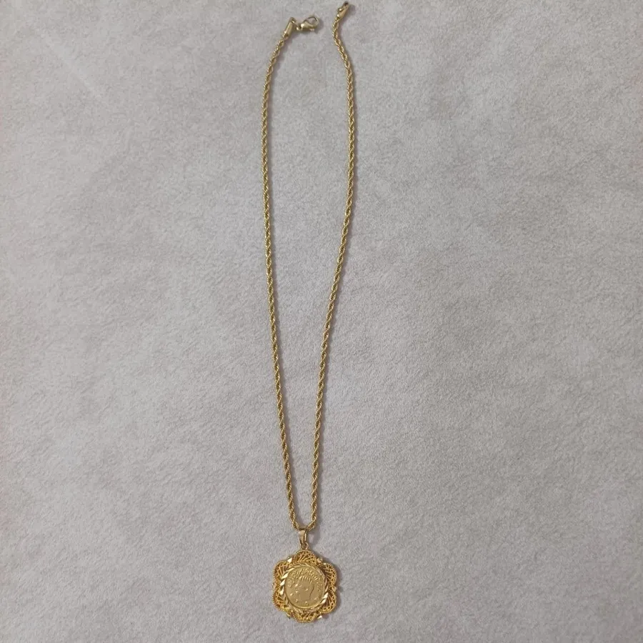 گردنبد زنانه