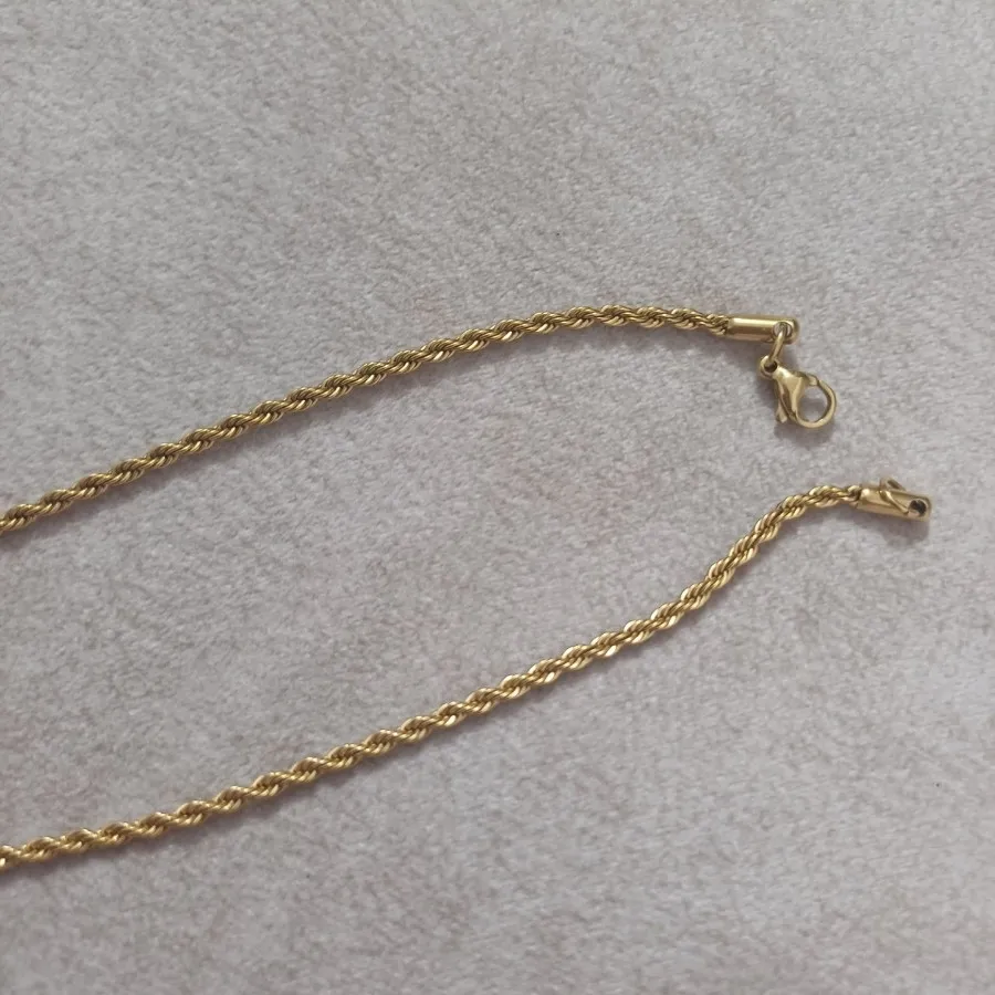 گردنبد زنانه