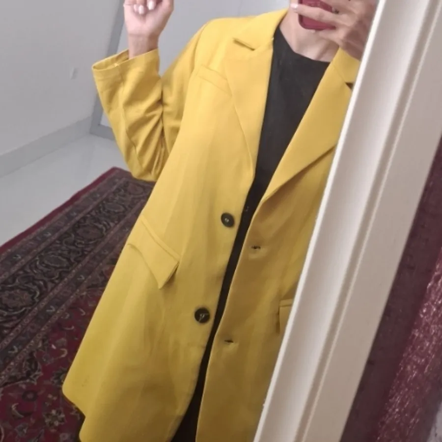 مانتو کتی زرد