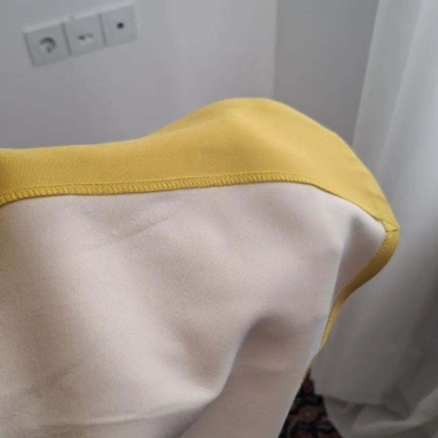 مانتو کتی زرد