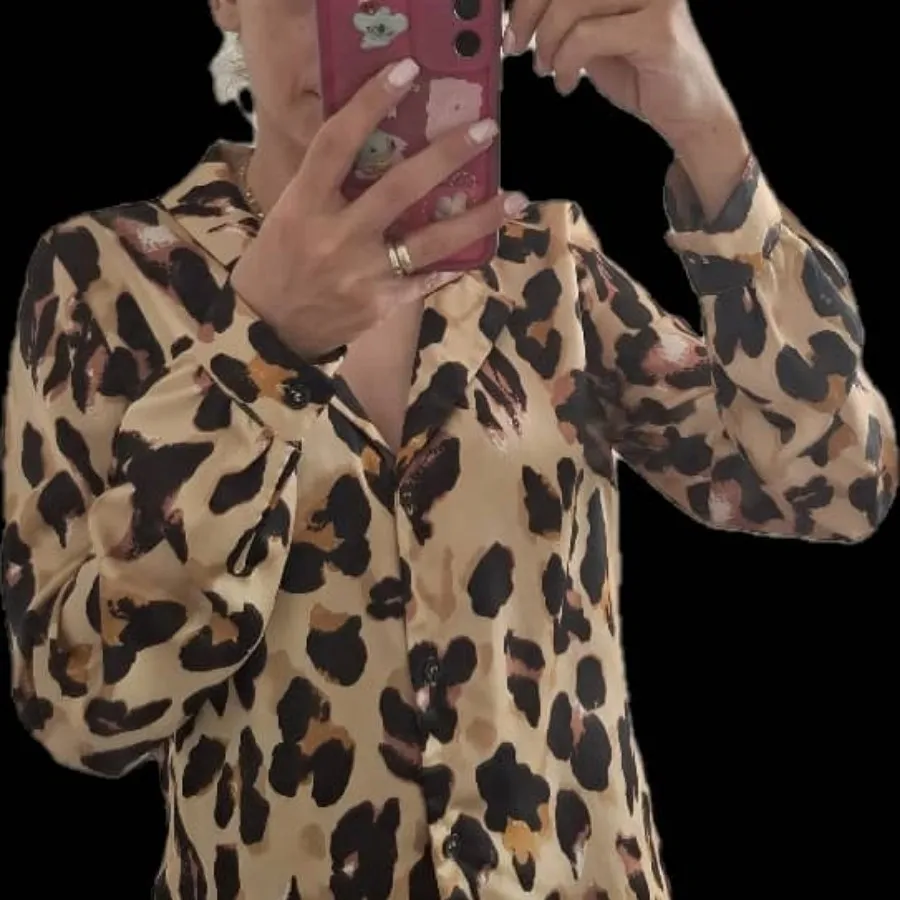 شومیز ساتن پلنکی