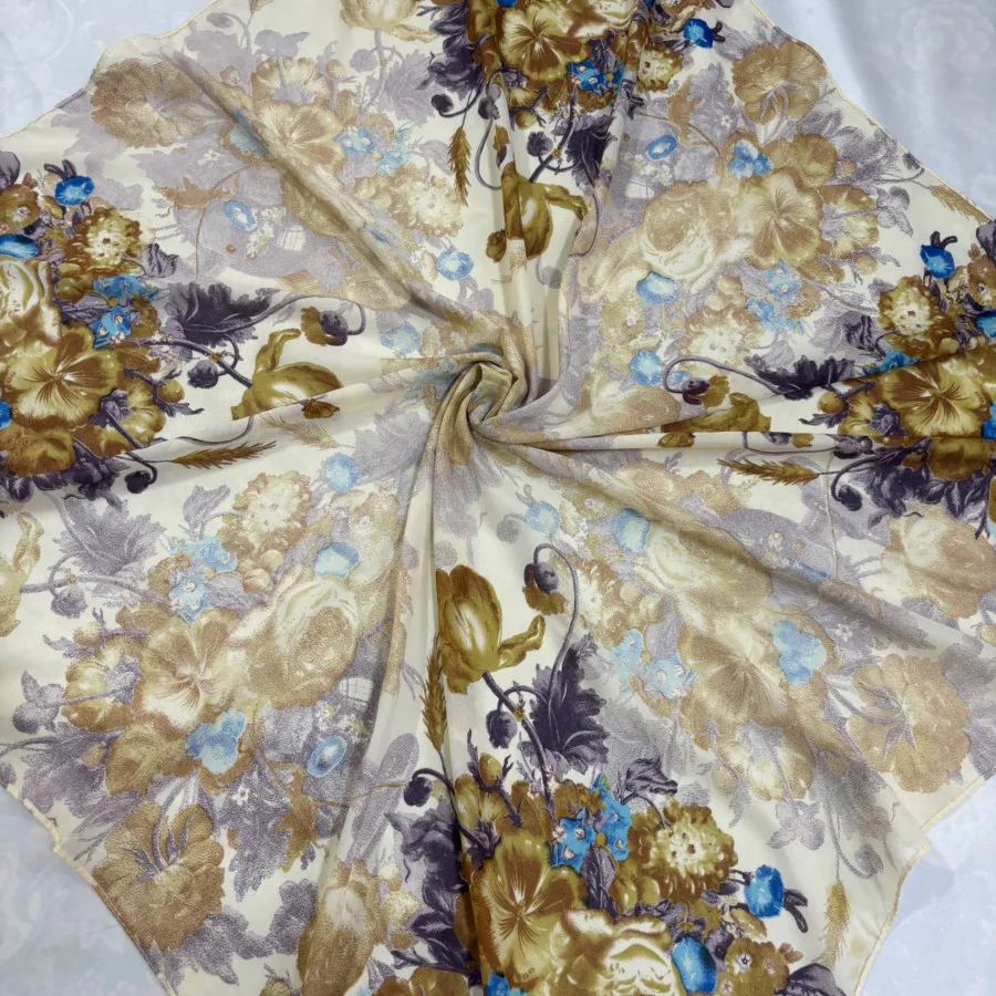 روسری طرحدار