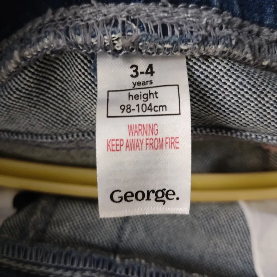 شلوار جین زیبا