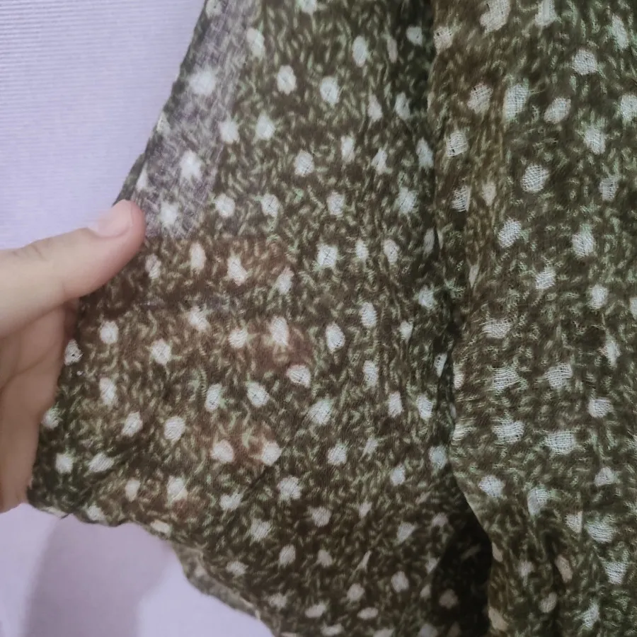 شال زیتونی گلگلی