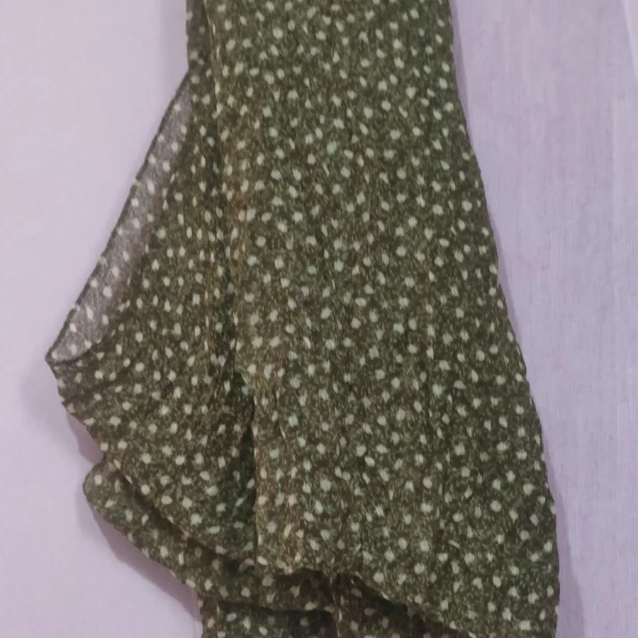 شال زیتونی گلگلی