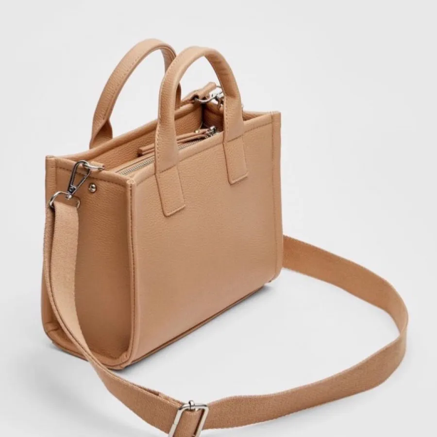 کیف استرا کرم