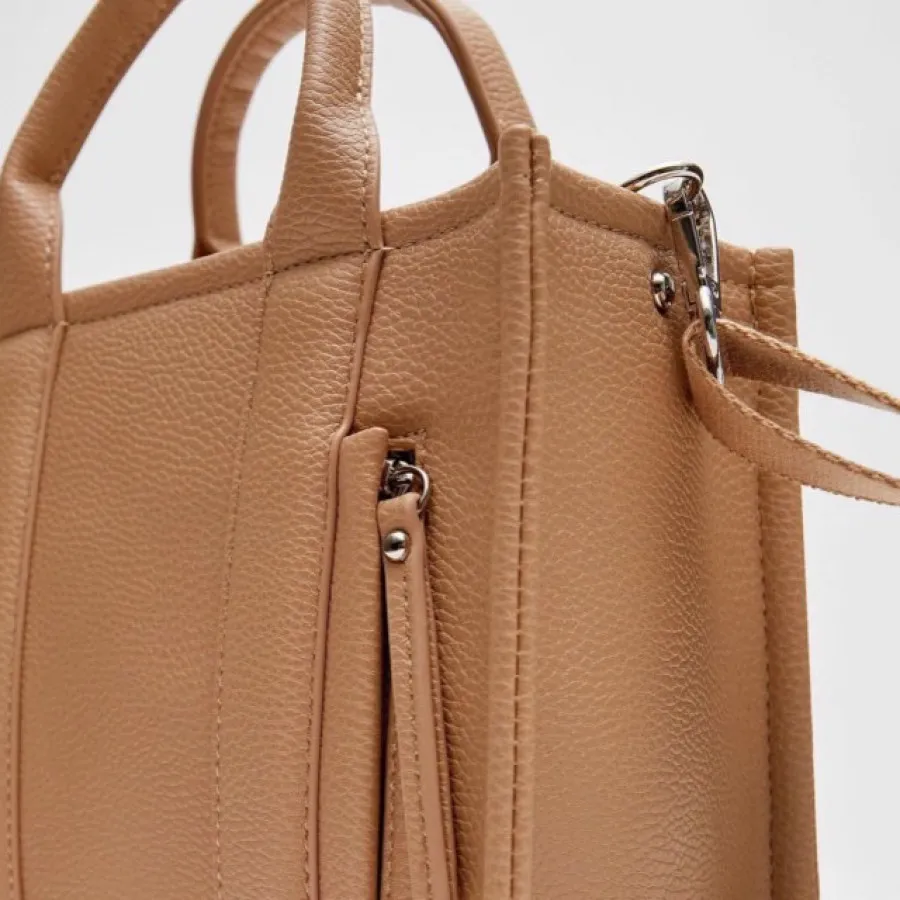 کیف استرا کرم