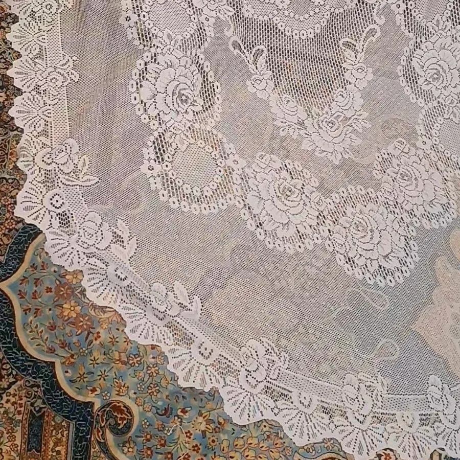 رومیزی تور اطلس