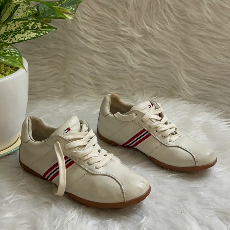 اسنیکرز TOMMY HELFIGER