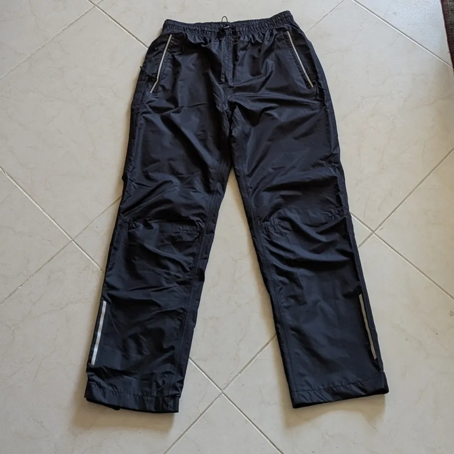 شلوار طبیعتگردی