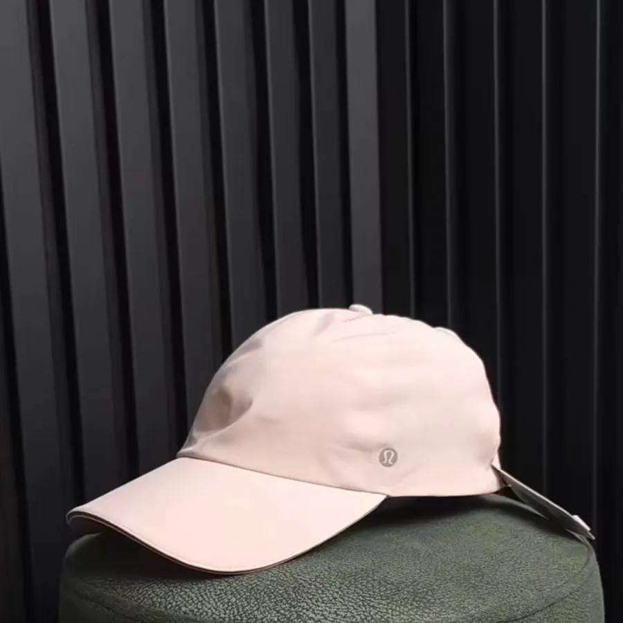 کلاه بیسبالی