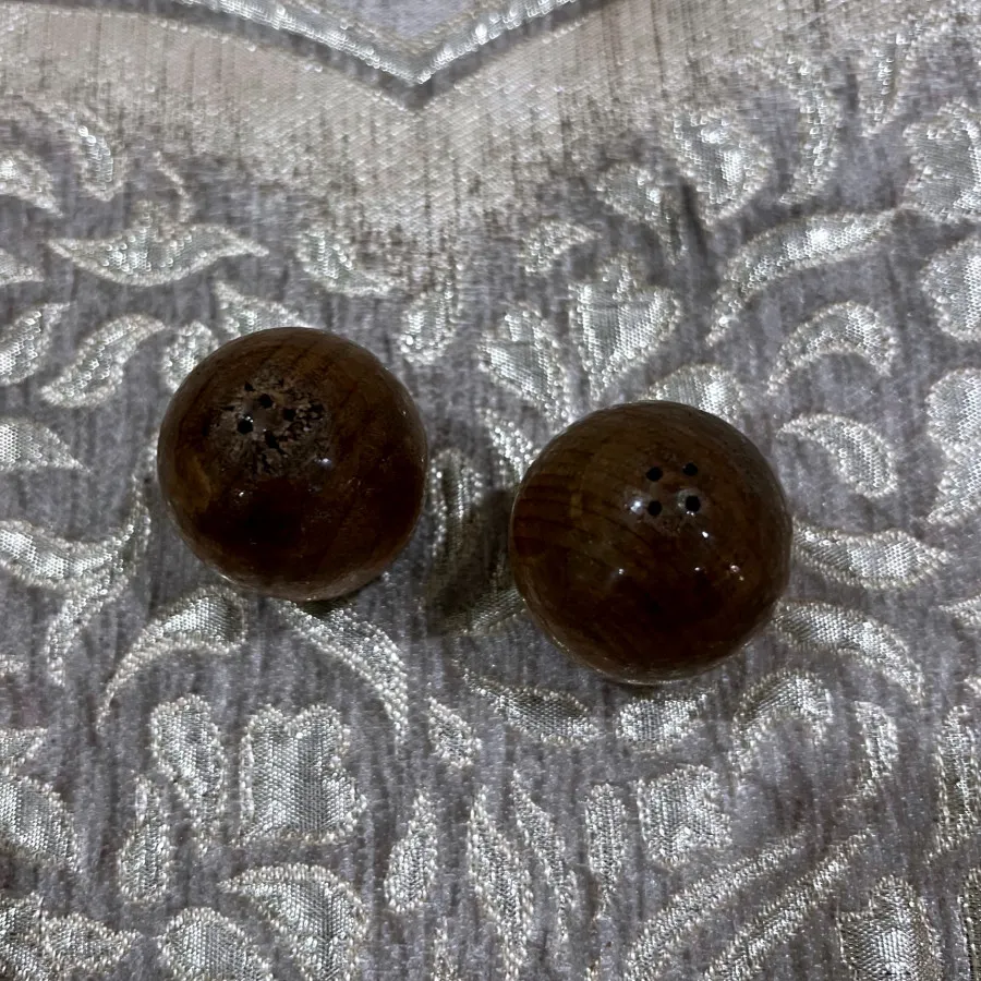 نمکدون چوبی