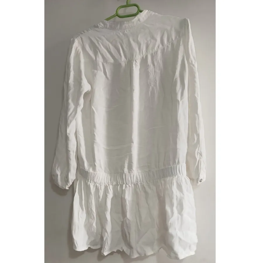 پیراهن مانتویی