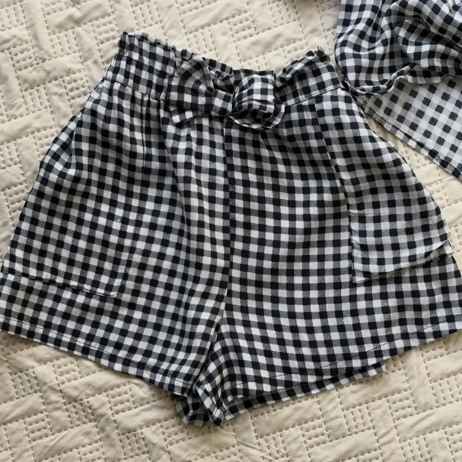 ست کراپ و شورتک