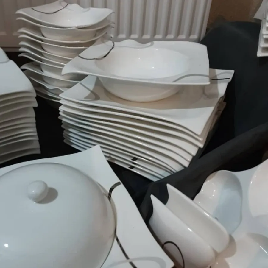 سرویس چینی فرانسوی